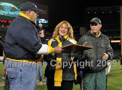 Thumbnail 1 in Edison vs. Servite (CIF SS PAC 5 Final) photogallery.