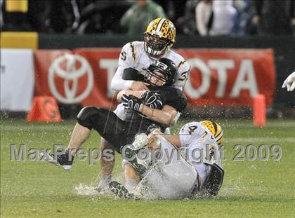 Thumbnail 3 in Edison vs. Servite (CIF SS PAC 5 Final) photogallery.