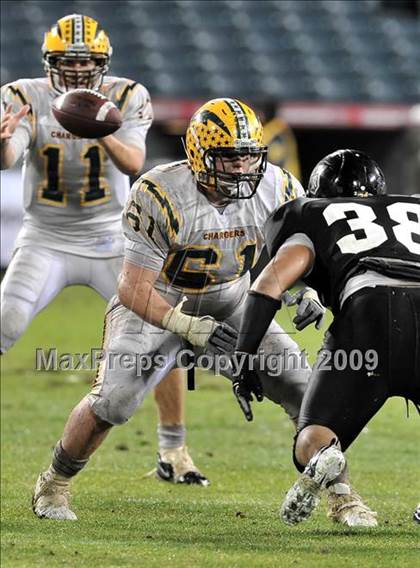 Thumbnail 3 in Edison vs. Servite (CIF SS PAC 5 Final) photogallery.