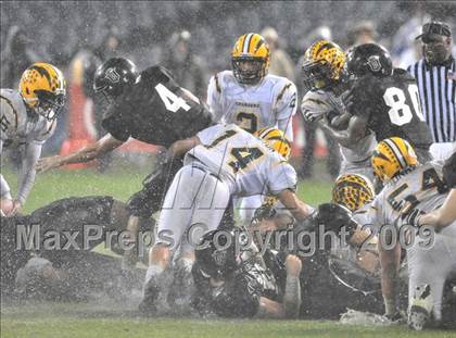 Thumbnail 1 in Edison vs. Servite (CIF SS PAC 5 Final) photogallery.