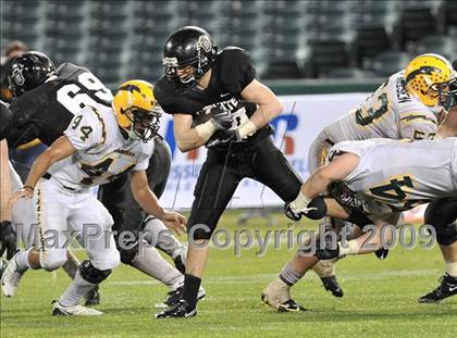 Thumbnail 1 in Edison vs. Servite (CIF SS PAC 5 Final) photogallery.