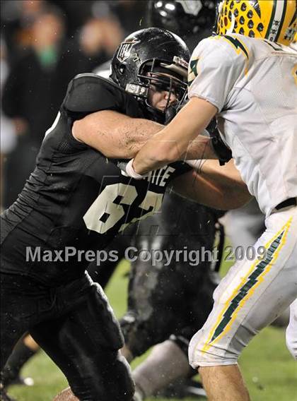 Thumbnail 3 in Edison vs. Servite (CIF SS PAC 5 Final) photogallery.