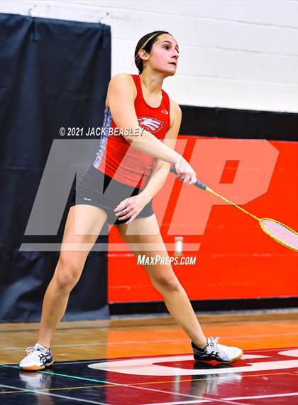 Thumbnail 2 in AIA D2 Badminton Championship photogallery.