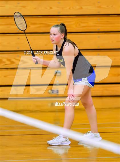 Thumbnail 2 in AIA D2 Badminton Championship photogallery.