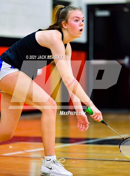 Thumbnail 3 in AIA D2 Badminton Championship photogallery.