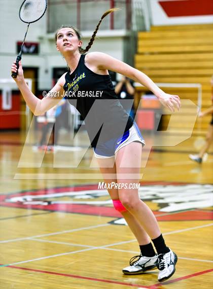 Thumbnail 2 in AIA D2 Badminton Championship photogallery.