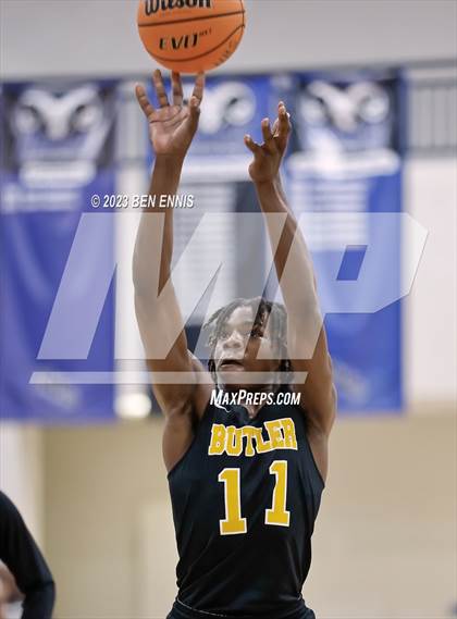 Thumbnail 3 in Butler vs Eastside (Big South Shootout) photogallery.