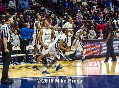 Thumbnail 2 in Weaver vs. Hillhouse (CIAC Class LL Final) photogallery.