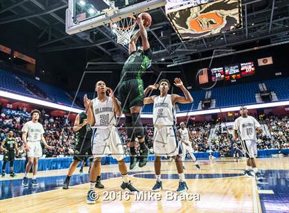 Thumbnail 2 in Weaver vs. Hillhouse (CIAC Class LL Final) photogallery.