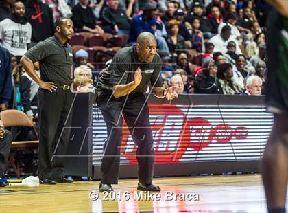 Thumbnail 2 in Weaver vs. Hillhouse (CIAC Class LL Final) photogallery.