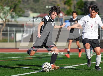 Thumbnail 1 in Esperanza @ El Modena photogallery.
