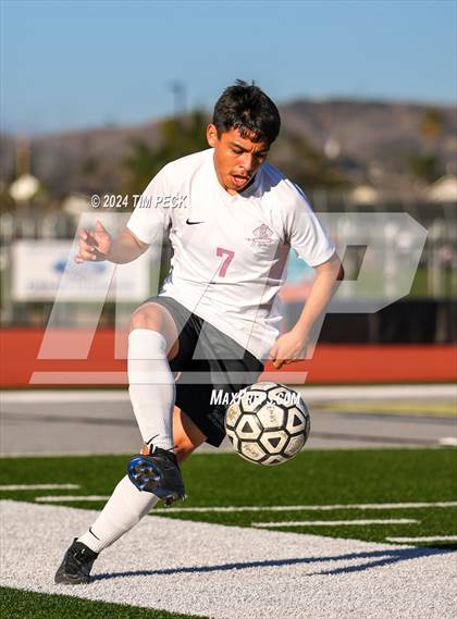 Thumbnail 2 in Esperanza @ El Modena photogallery.