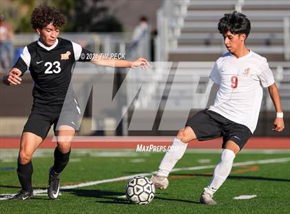 Thumbnail 3 in Esperanza @ El Modena photogallery.