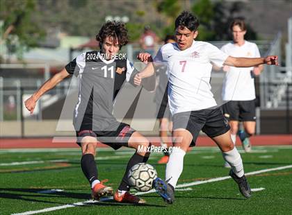 Thumbnail 1 in Esperanza @ El Modena photogallery.