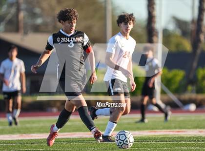 Thumbnail 2 in Esperanza @ El Modena photogallery.