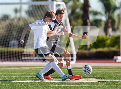 Thumbnail 1 in Esperanza @ El Modena photogallery.