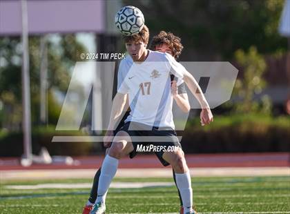Thumbnail 1 in Esperanza @ El Modena photogallery.