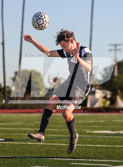Thumbnail 1 in Esperanza @ El Modena photogallery.