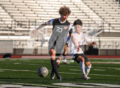 Thumbnail 2 in Esperanza @ El Modena photogallery.