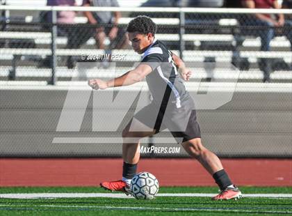 Thumbnail 2 in Esperanza @ El Modena photogallery.