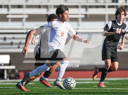 Thumbnail 1 in Esperanza @ El Modena photogallery.