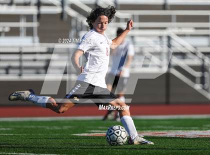 Thumbnail 2 in Esperanza @ El Modena photogallery.