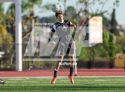 Thumbnail 1 in Esperanza @ El Modena photogallery.