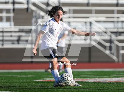 Thumbnail 1 in Esperanza @ El Modena photogallery.