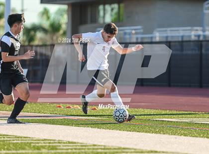 Thumbnail 2 in Esperanza @ El Modena photogallery.