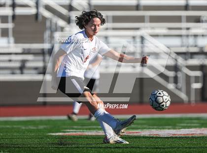 Thumbnail 2 in Esperanza @ El Modena photogallery.