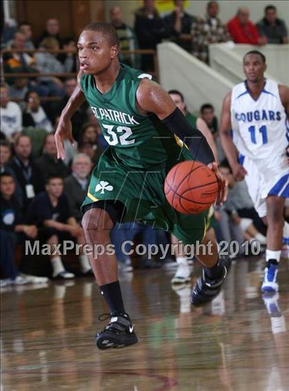 Thumbnail 3 in Newark Memorial vs. St. Patrick (MaxPreps Holiday Classic National Final) photogallery.