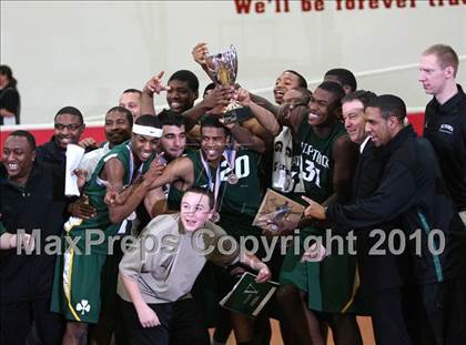 Thumbnail 1 in Newark Memorial vs. St. Patrick (MaxPreps Holiday Classic National Final) photogallery.