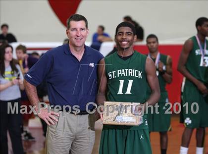 Thumbnail 1 in Newark Memorial vs. St. Patrick (MaxPreps Holiday Classic National Final) photogallery.