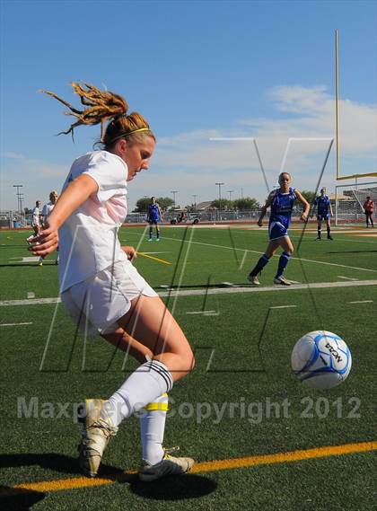 Thumbnail 3 in Desert Christian vs. Blue Ridge (AIA D4 Final) photogallery.