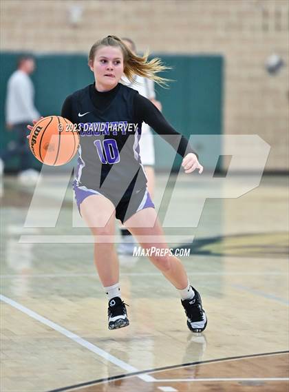 Thumbnail 2 in Douglas County vs Bear Creek photogallery.