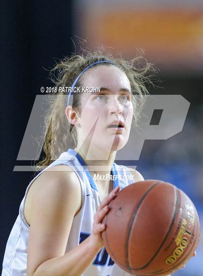 Thumbnail 2 in Bethel vs. Gig Harbor (WIAA 3A Quarter Final)  photogallery.
