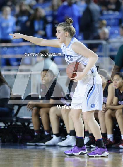 Thumbnail 2 in Bethel vs. Gig Harbor (WIAA 3A Quarter Final)  photogallery.