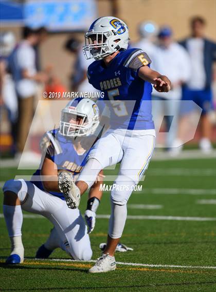 Thumbnail 2 in Valley Christian @ Serra photogallery.