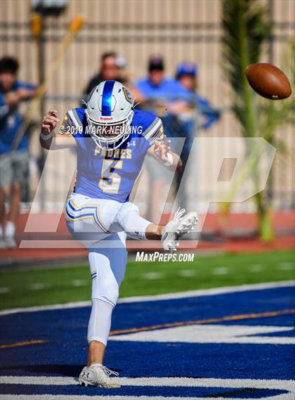Thumbnail 3 in Valley Christian @ Serra photogallery.