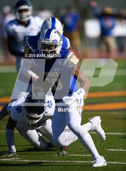 Thumbnail 2 in Valley Christian @ Serra photogallery.