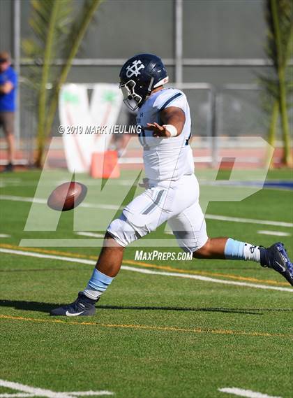 Thumbnail 2 in Valley Christian @ Serra photogallery.