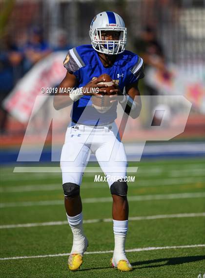 Thumbnail 2 in Valley Christian @ Serra photogallery.