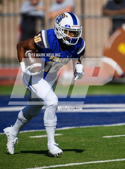 Thumbnail 2 in Valley Christian @ Serra photogallery.