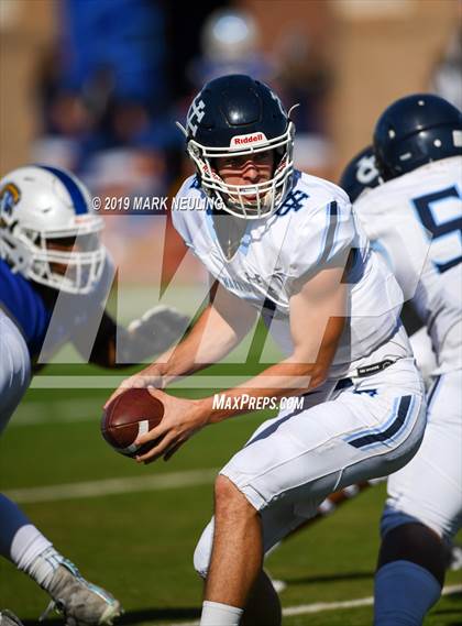 Thumbnail 3 in Valley Christian @ Serra photogallery.