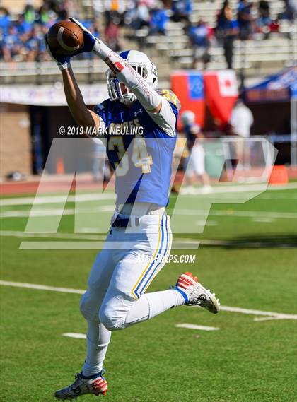 Thumbnail 2 in Valley Christian @ Serra photogallery.