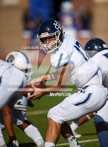 Thumbnail 2 in Valley Christian @ Serra photogallery.