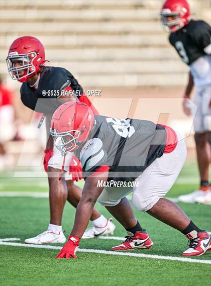 Thumbnail 2 in North Shore (Inter-squad Scrimmage) photogallery.