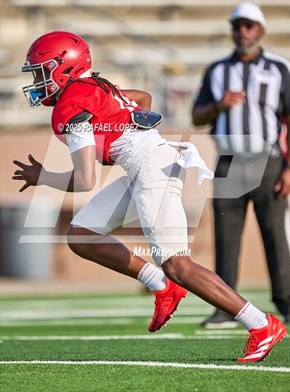 Thumbnail 3 in North Shore (Inter-squad Scrimmage) photogallery.