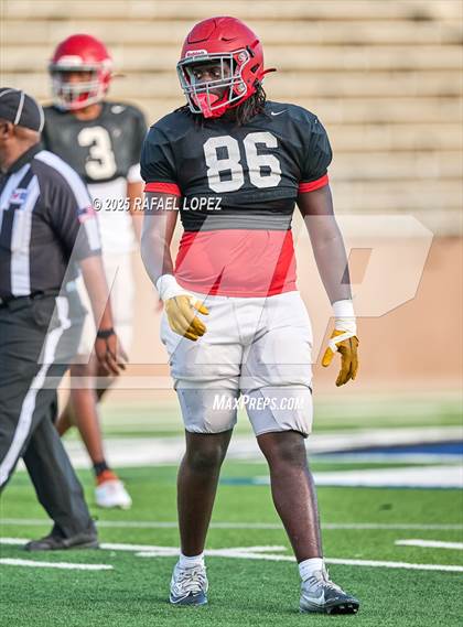 Thumbnail 1 in North Shore (Inter-squad Scrimmage) photogallery.