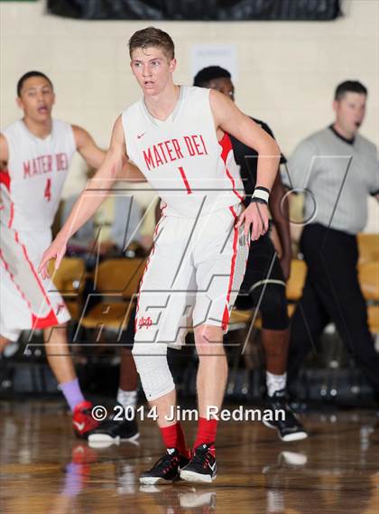 Thumbnail 3 in Paul VI vs. Mater Dei (City of Palms Classic) photogallery.